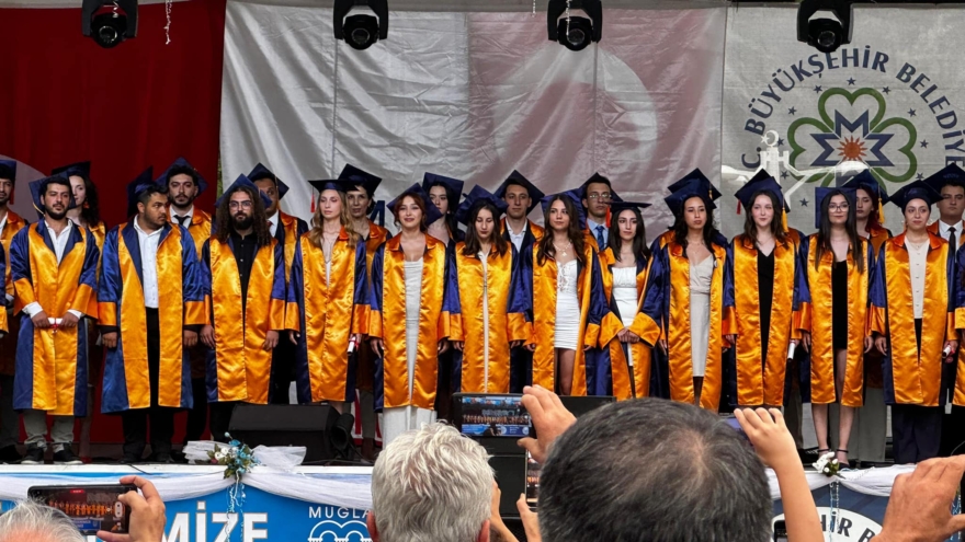 Milas Veteriner Fakültesi 2. Mezunlarını Verdi Muğla Sıtkı Koçman Üniversitesi