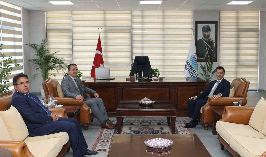   Muğla Valisi Sayın Dr. İdris Akbıyık, Marmaris Kaymakamı