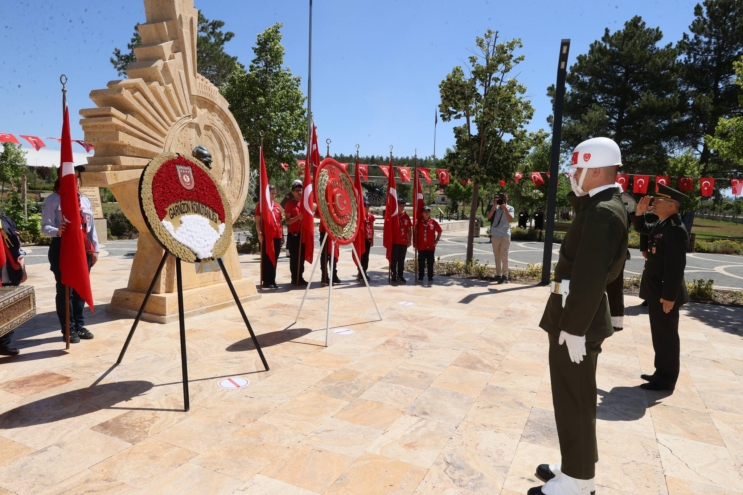 Atatürk’ün Sivas’a gelişinin 105. yıl dönümü kutlandı Hakan BAKAR/SİVAS-BHA Hamidiye