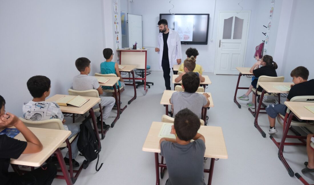 Büyükşehir’in ‘Yaz Gelişim Programı’na kayıtlar başladı  KOCAELİ-BHA Kocaeli Büyükşehir Belediyesi’nin