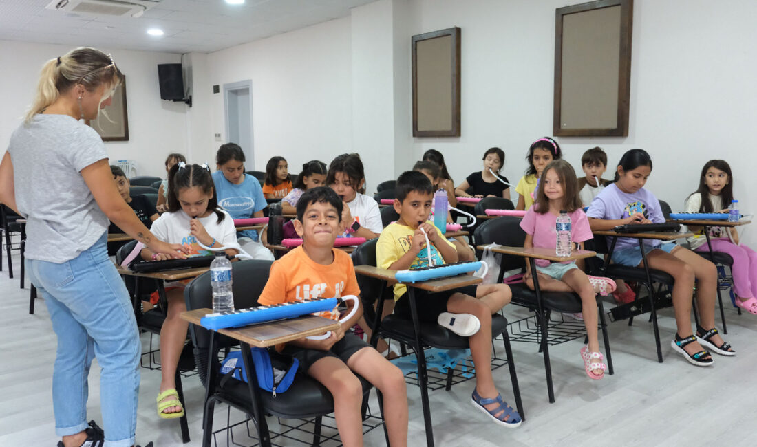 Kemer Belediyesi yaz kursları başladı Yer tahsisini Kemer Belediyesi’nin sağladığı