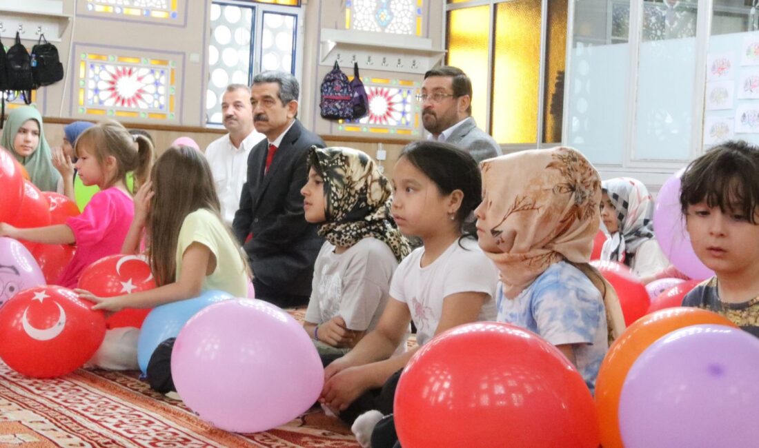   Yaz Kur’an kurslarının açılış programına katılan Kırklareli Valisi