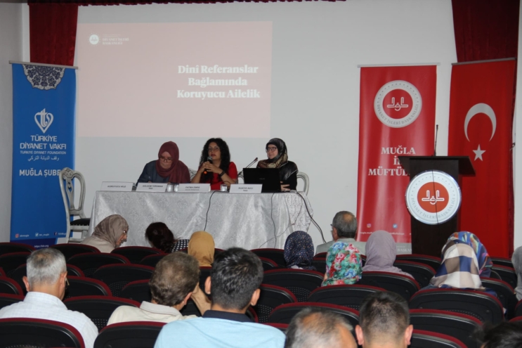 Müftülükten koruyucu ailelik paneli S Cemal SÜZEROĞLU/MUĞLA-BHA Panele, Çocuk Gelişimci