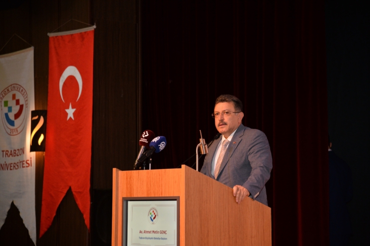 15 Temmuz milletin zaferidir TRABZON-BHA Trabzon Büyükşehir Belediye Başkanı Ahmet
