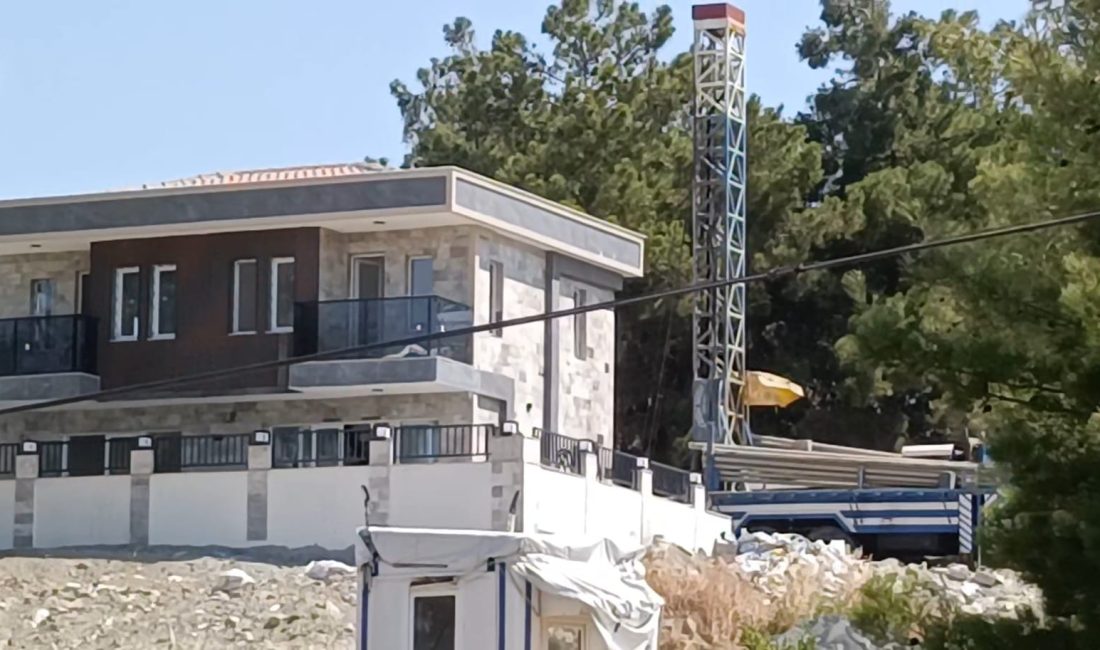   Geniş bir ağ üzerinden “Kuşadası plajlarında ücretsiz şezlong ve