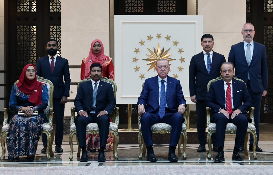   Cumhurbaşkanı Recep Tayyip Erdoğan, Danimarka ve Maldivler Büyükelçisi’ni