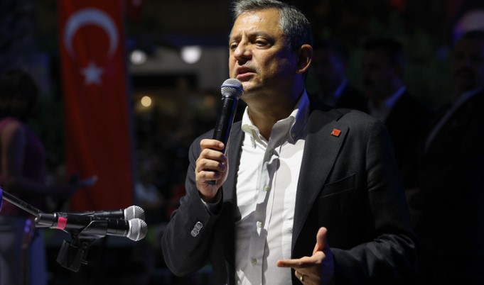 Cumhuriyet Halk Partisi Genel Başkanı Özgür Özel, İzmir’de 38’inci Dikili