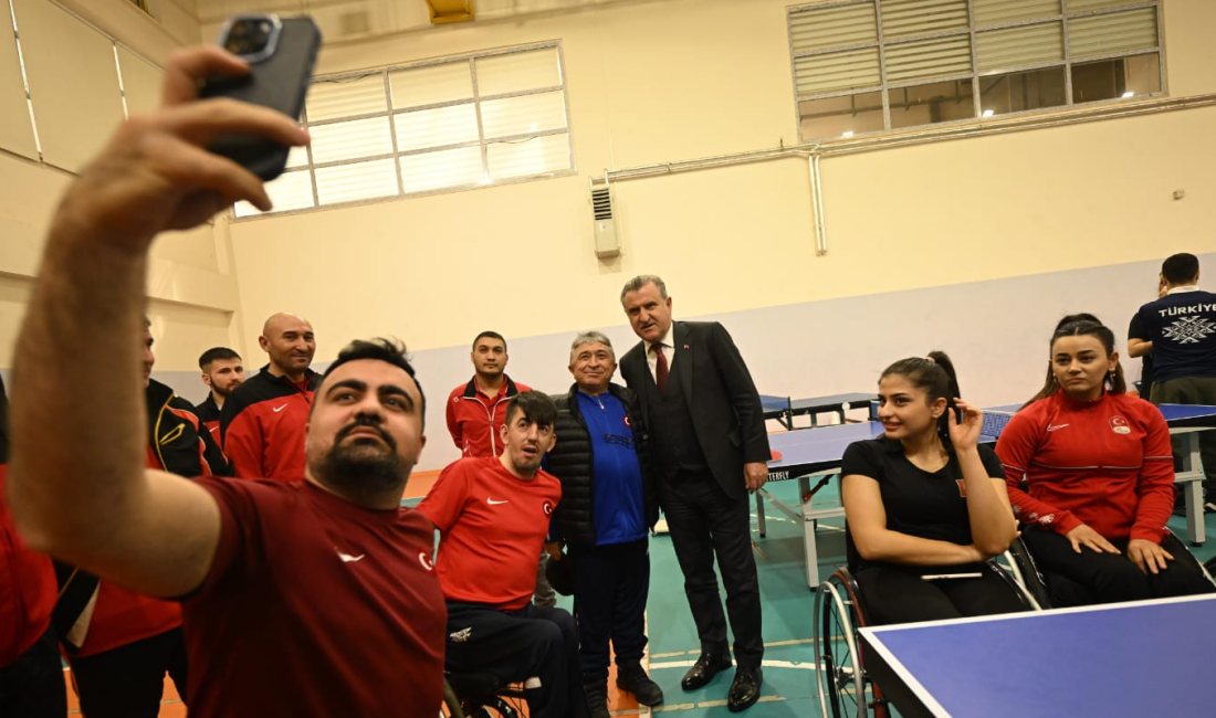 Engelli sporcuların olimpiyatları (paralimpik oyunları) Fransa’nın başkenti Paris’te 28 Ağustos-8