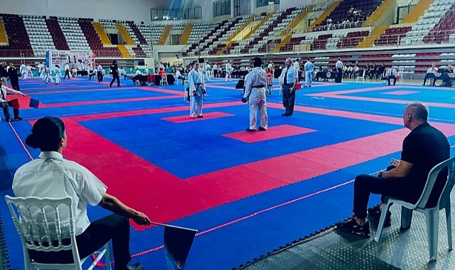   Çıldırlı sporcu Eymen Gündoğdu, Türkiye Karate Şampiyonasında ikinci
