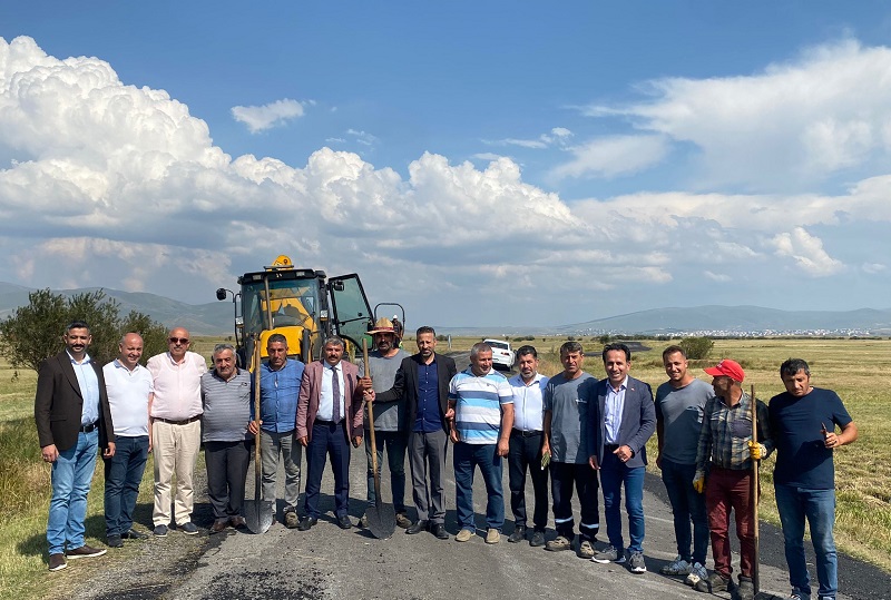ARDAHAN-BHA Ardahan genelinde başlatılan grup köy yolları bakım ve onarım