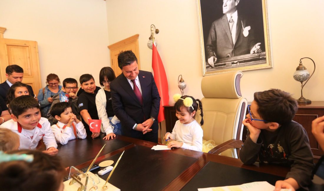 MUĞLA-BHA İlköğretim, lise ve üniversite öğrencileri için kırtasiye; ilköğretim ve