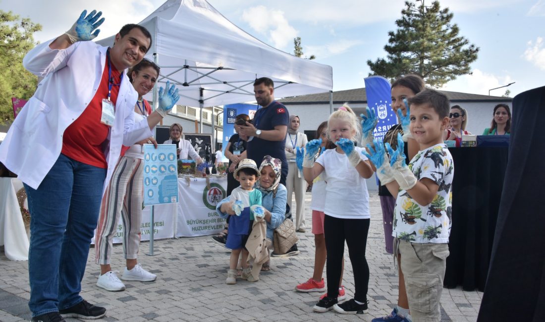 Bursa Büyükşehir Belediyesinin Halk Sağlığı Haftası kapsamında düzenlediği etkinliklerde bu