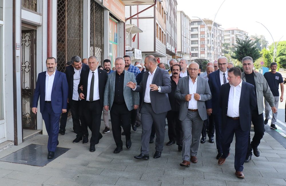 RİZE-BHA İl Başkanı Yılmaz Katmer’e esnaf ziyaretlerinde AK Parti Rize