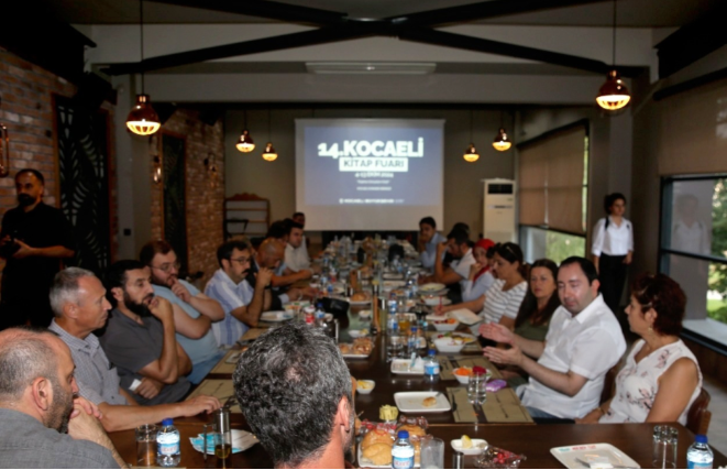   14. Kocaeli Kitap Fuarı öncesinde kentin tüm dinamikleri