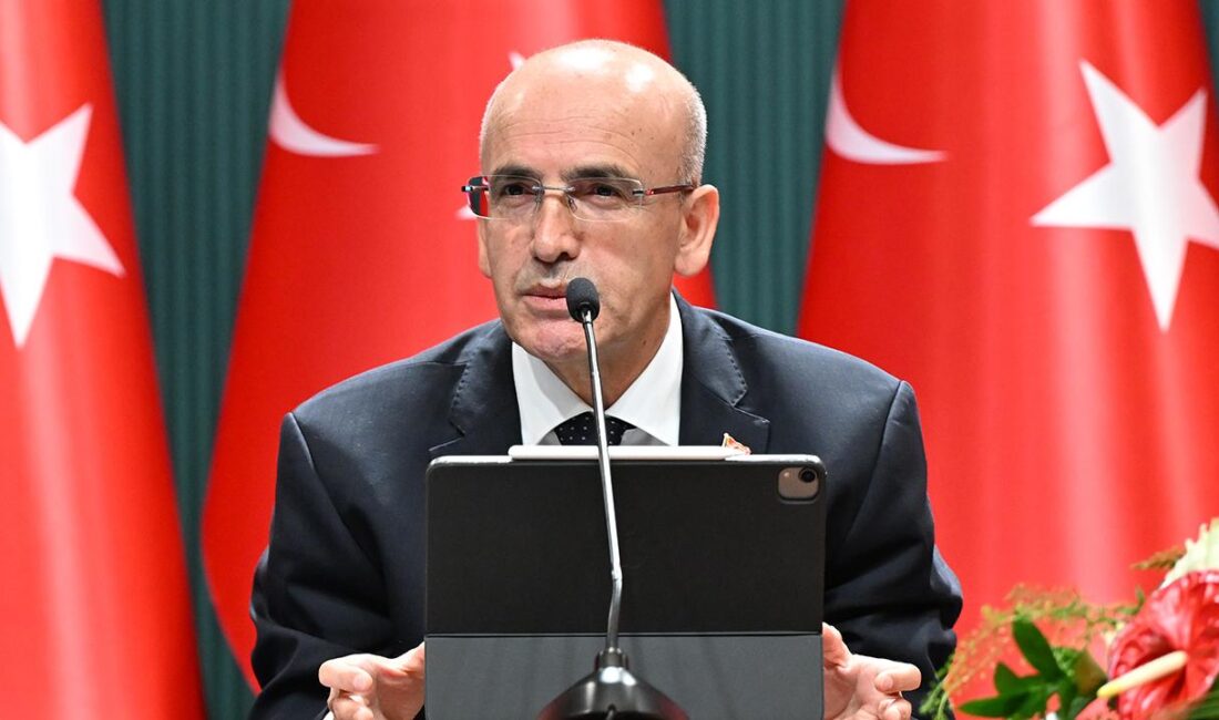 ANKARA-BHA Hazine ve Maliye Bakanı Mehmet Şimşek, Endonezya Maliye Bakanı