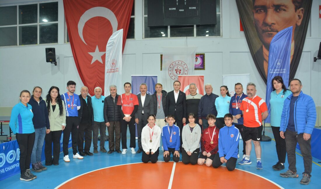 Mustafa ÖZCAN/TRABZON-BHA Trabzon Şalpazarı Gençlik ve Spor İlçe Müdürlüğü tarafından